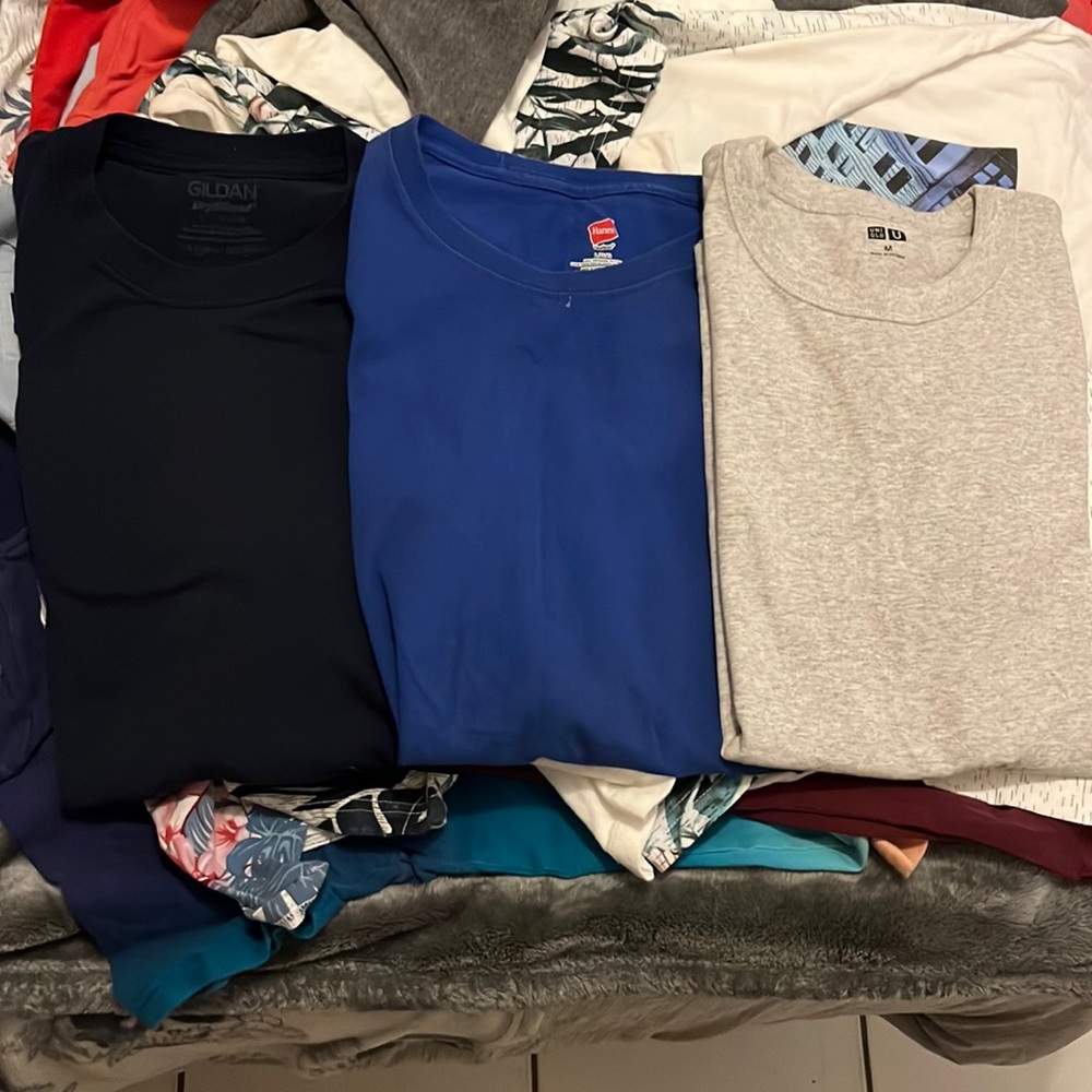 3 shirts pack